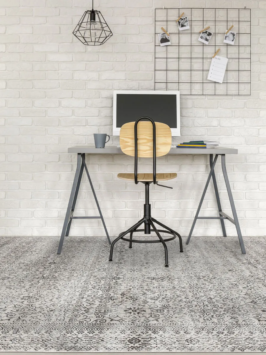 Cambridge Transitional Dove Gray Power-Loomed Rug 7'10"x10'10"