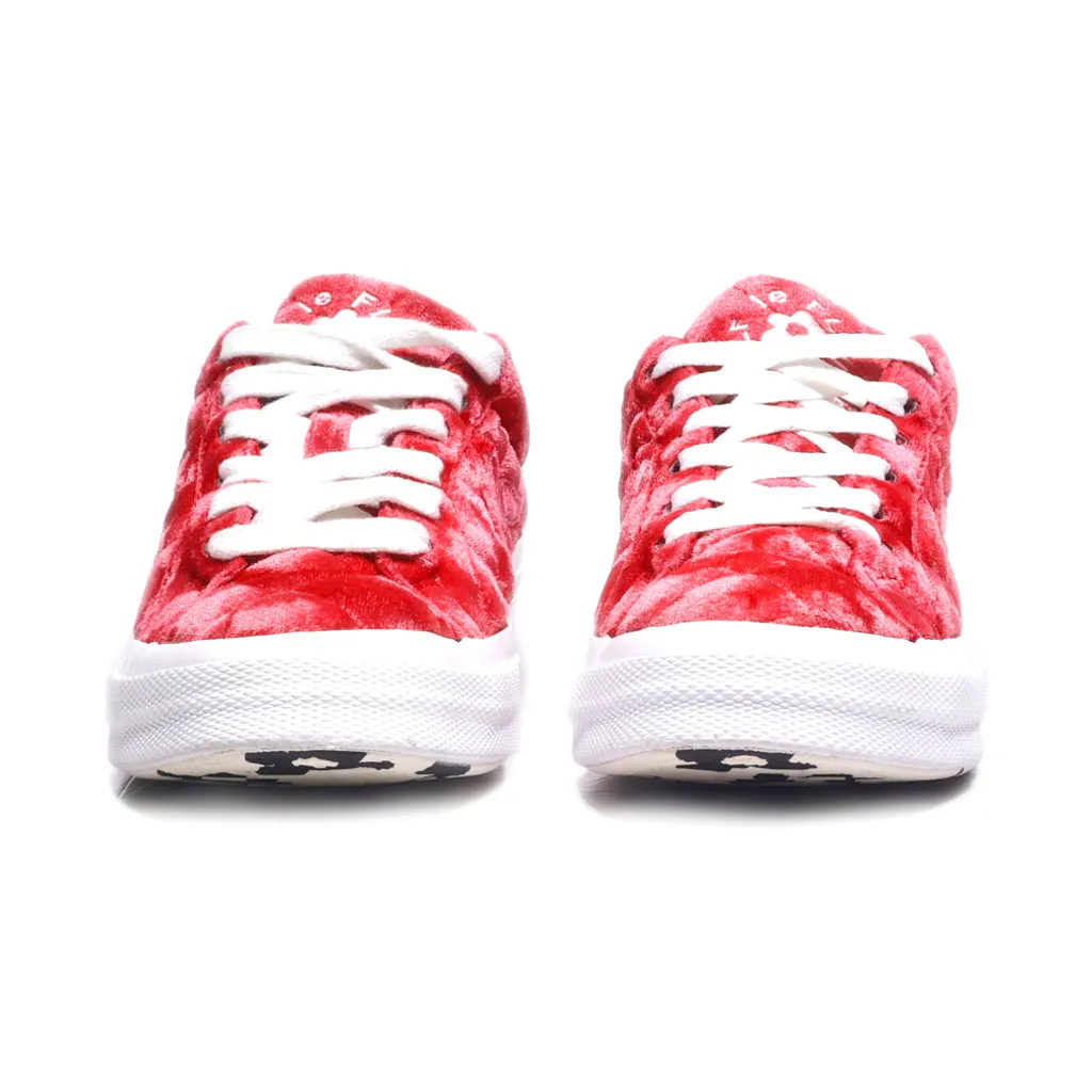 Converse Chuck Taylor All Star Low-Top Sneakers Fabric Red Colour For Women