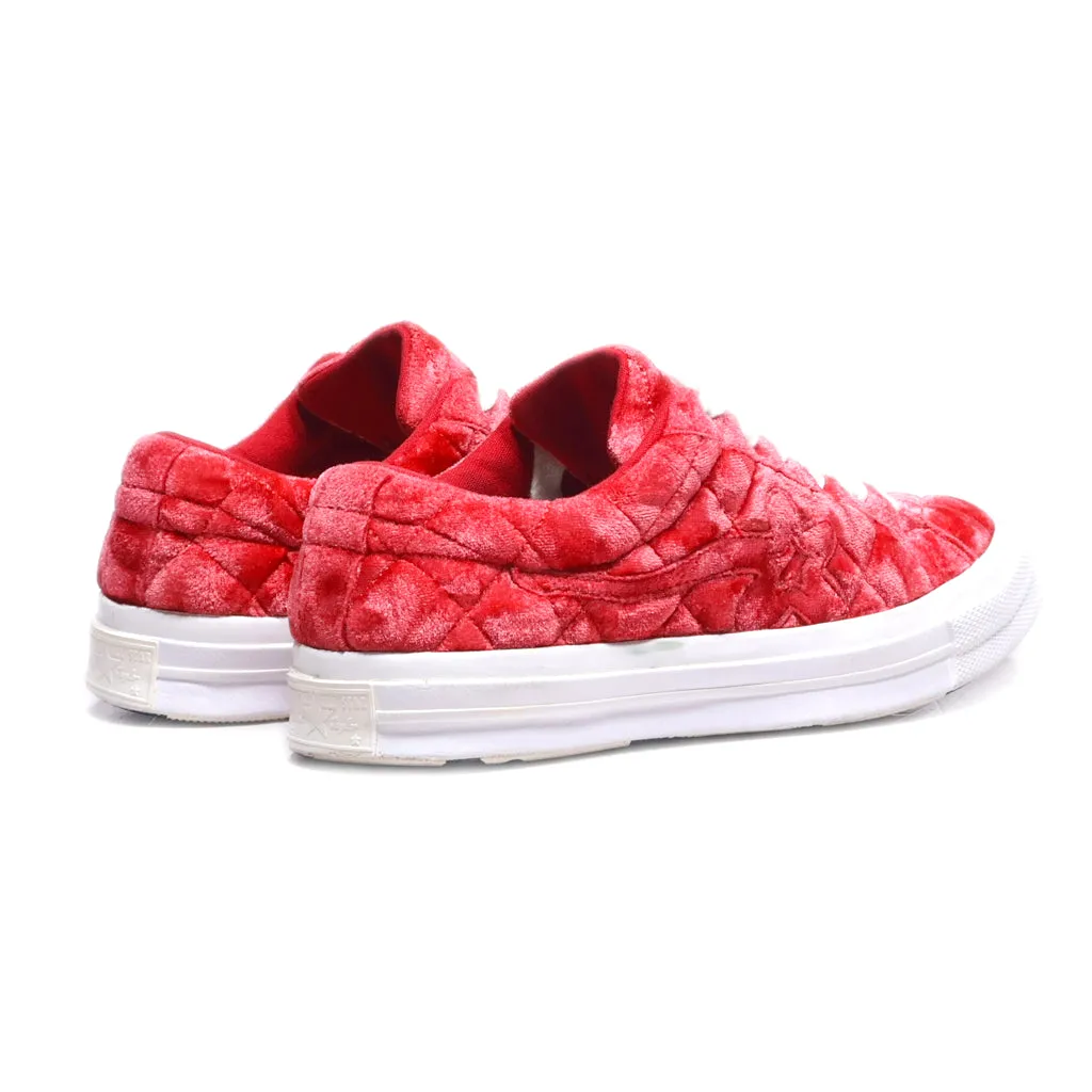 Converse Chuck Taylor All Star Low-Top Sneakers Fabric Red Colour For Women