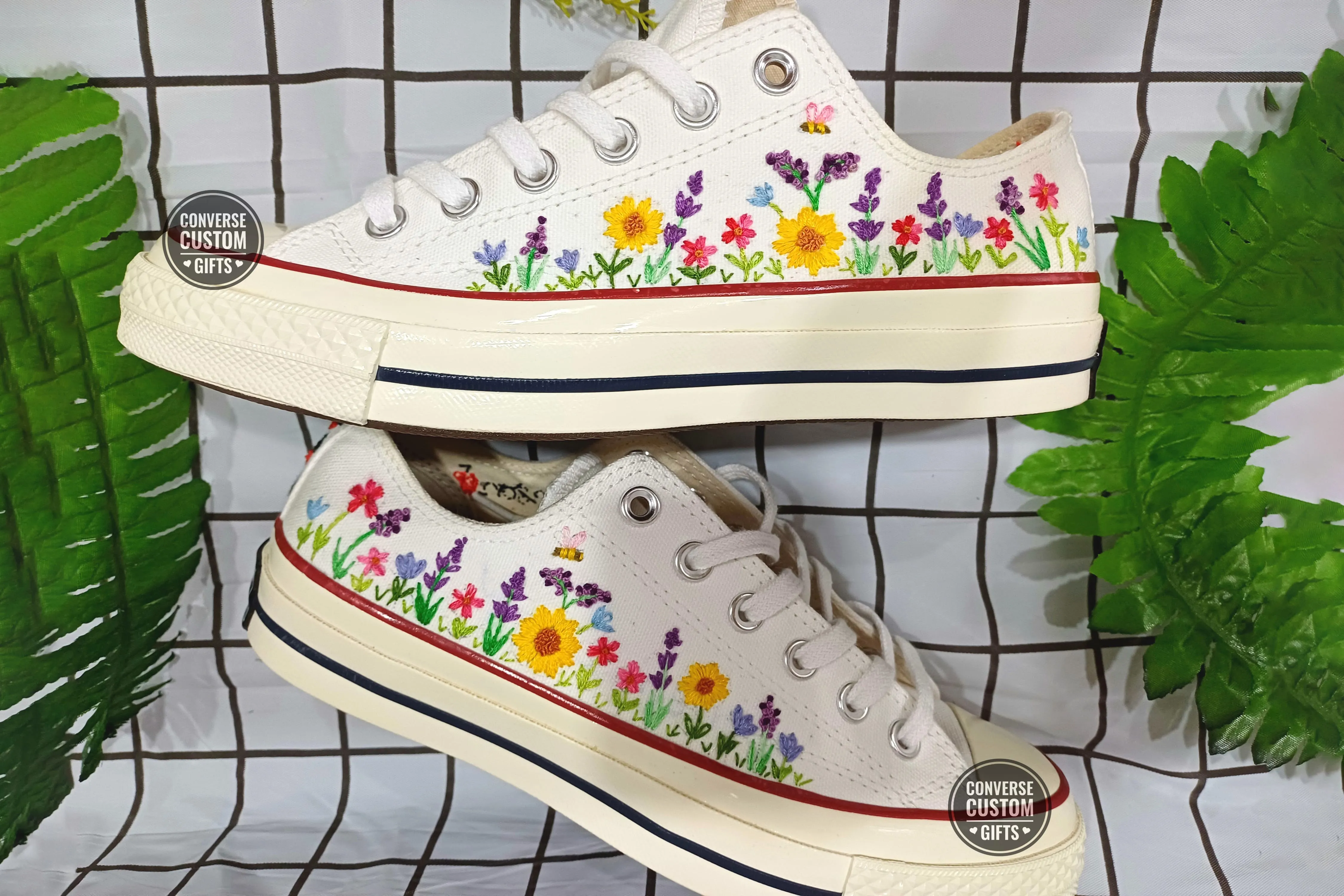 Converse chuck taylor low top embroidered sunflowers