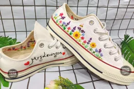 Converse chuck taylor low top embroidered sunflowers