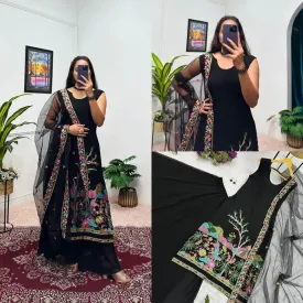 Kurti Set for Women – Elegant Festive Wear & Latest Designs