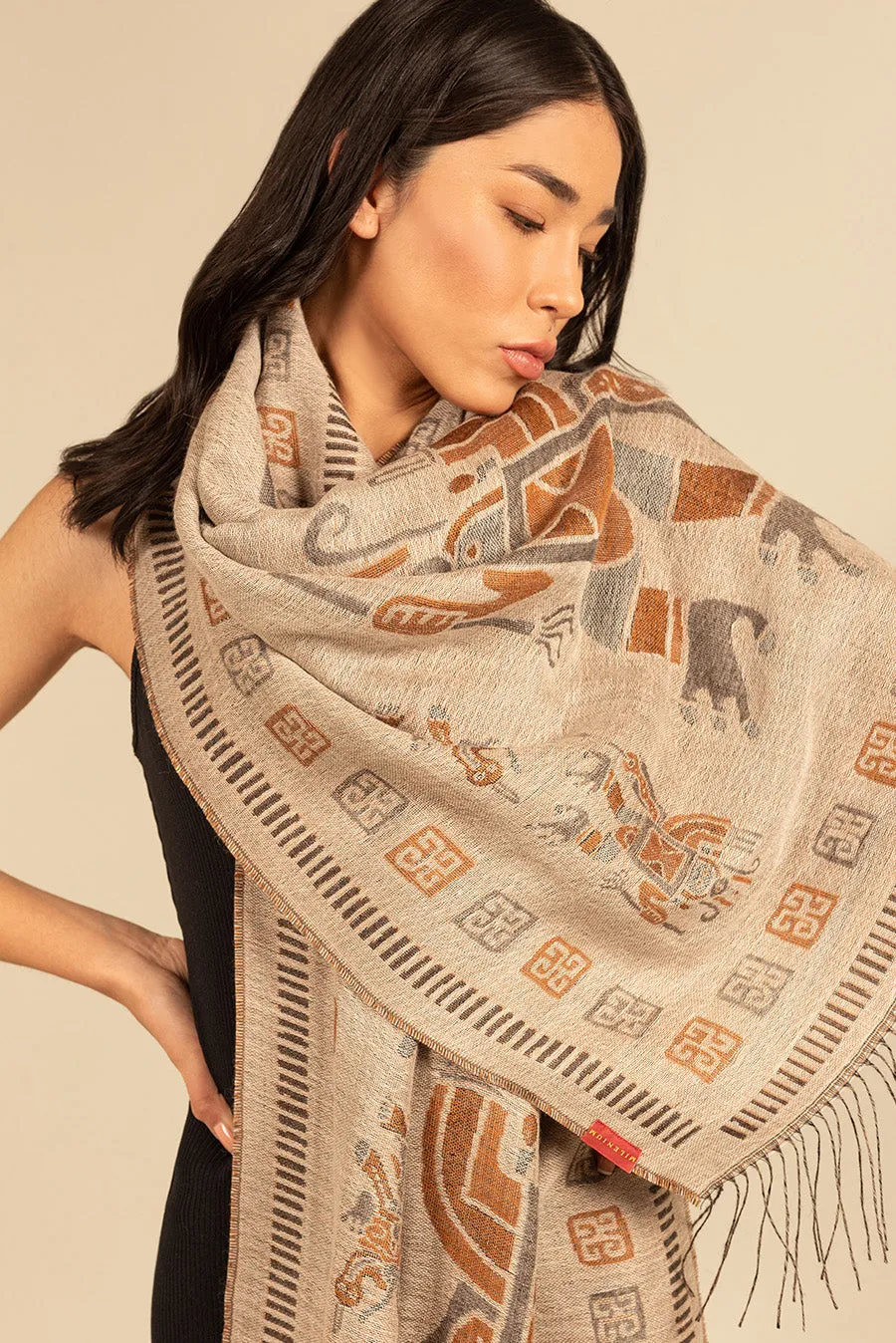 Nazca - 9 Shawl Baby Alpaca Color Grey