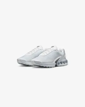 Nike Airmax DN ‘Triple White’ Sneakers