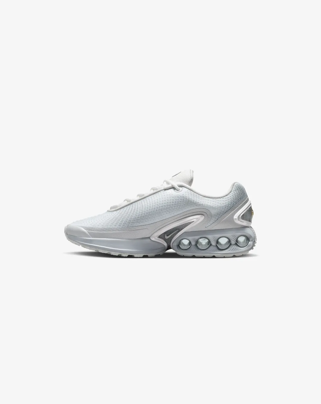 Nike Airmax DN ‘Triple White’ Sneakers