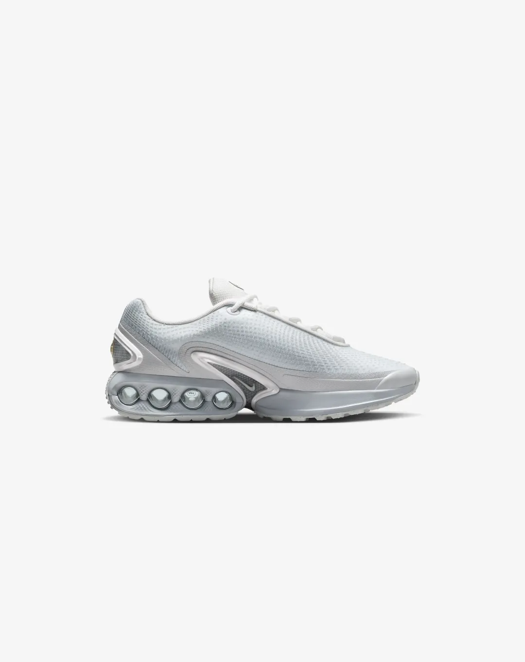 Nike Airmax DN ‘Triple White’ Sneakers
