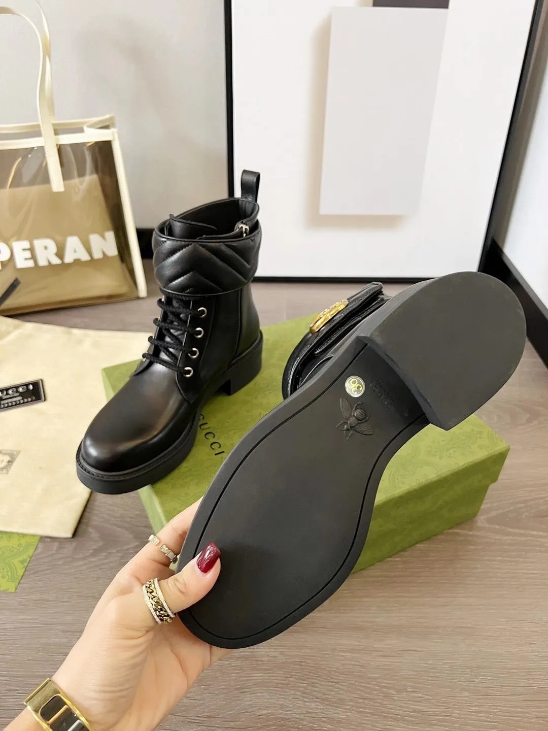 SE1096 GG Women's Ankle Boot with Double G /  Size5-11