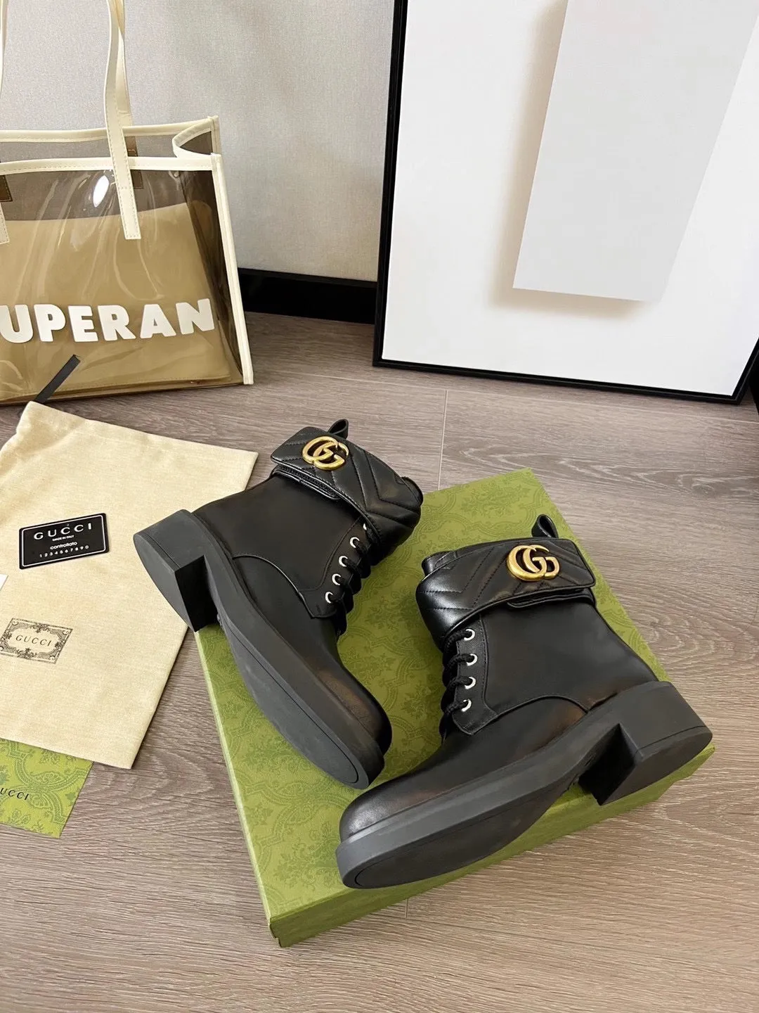 SE1096 GG Women's Ankle Boot with Double G /  Size5-11