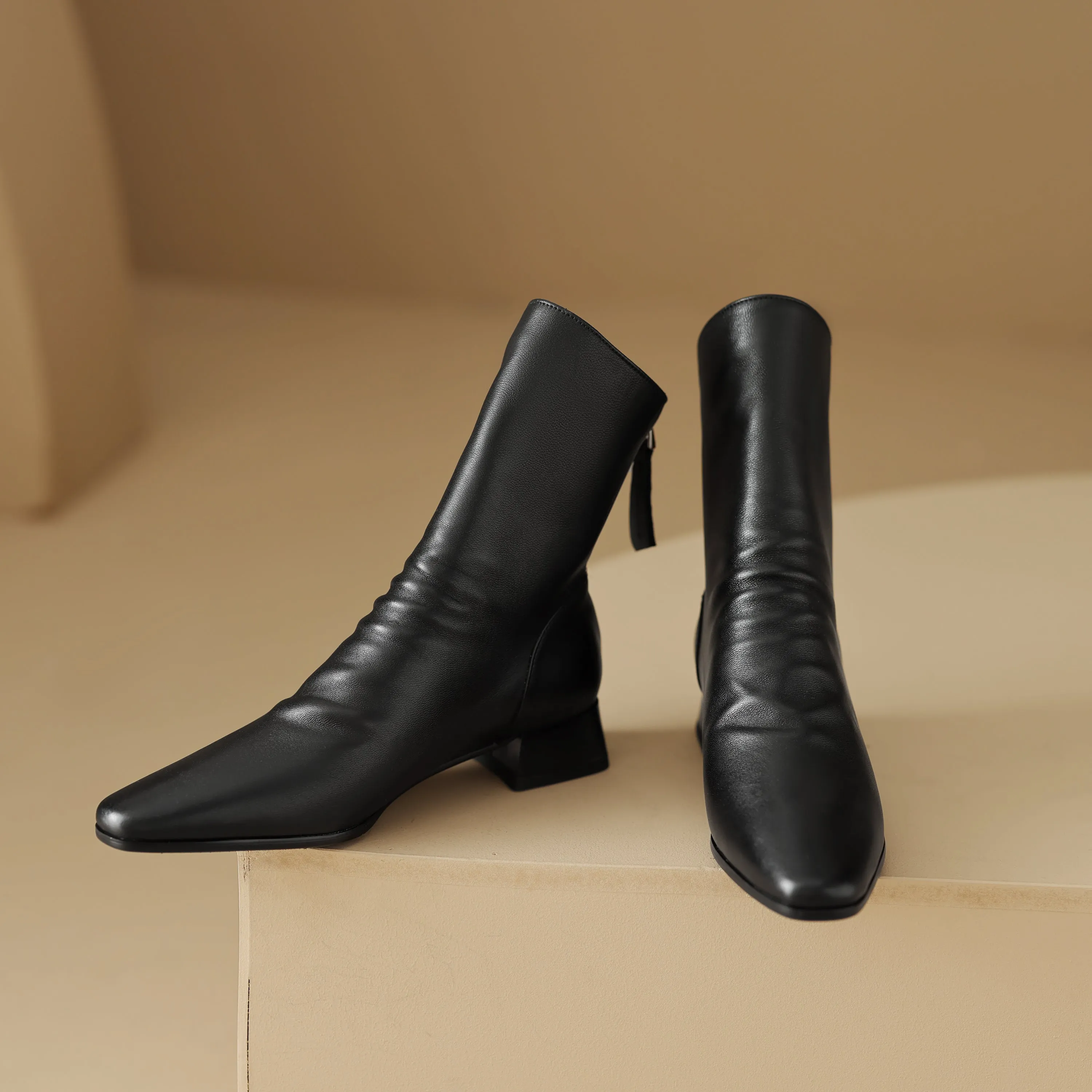 TinaCus Women's Genuine Leather Handmade Block Heel Zip Up Littele Square Toe Ankle Boots