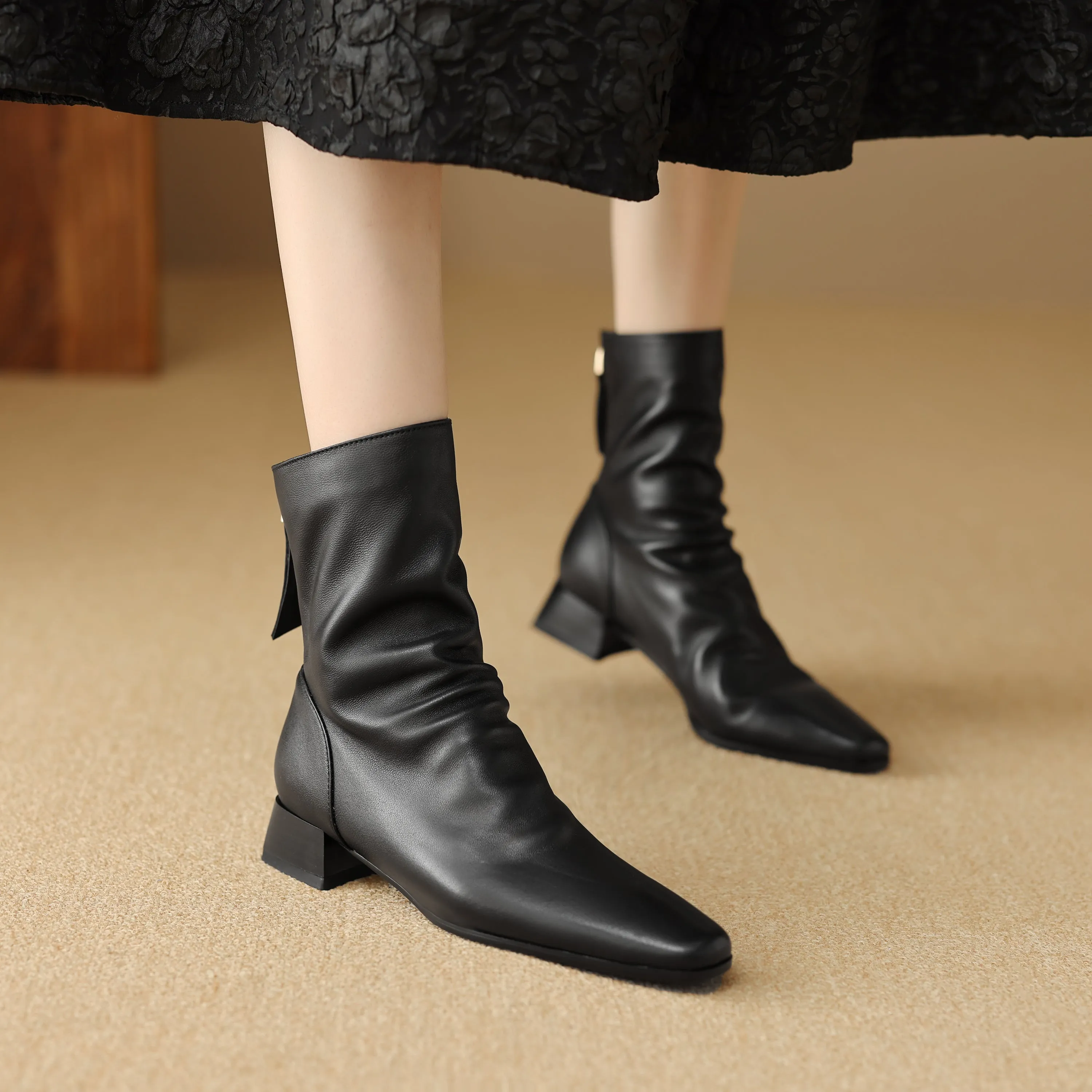 TinaCus Women's Genuine Leather Handmade Block Heel Zip Up Littele Square Toe Ankle Boots