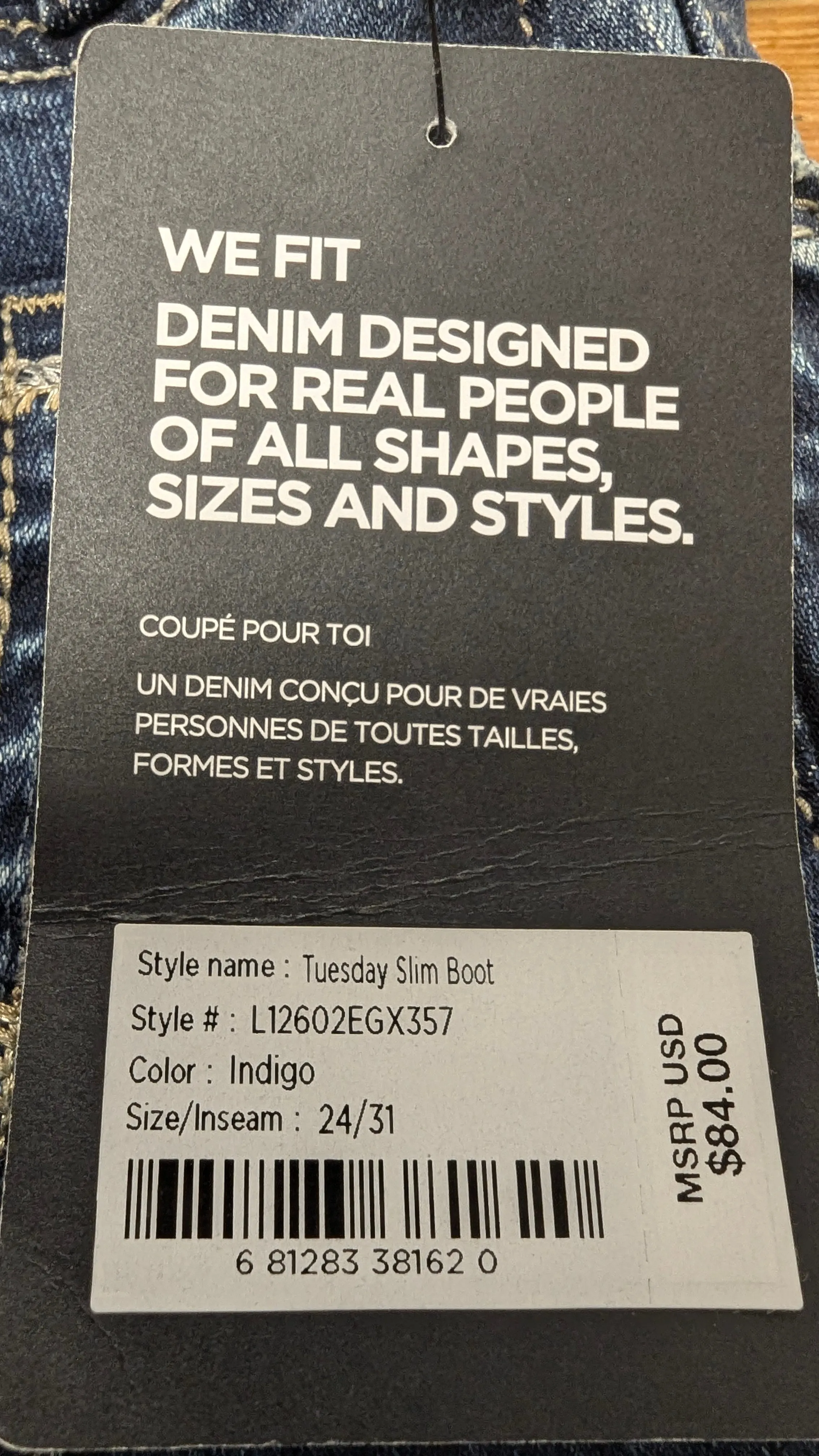Tuesday Slim Boot Universal Fit Low Rise Slim Boot by Silver Jeans Co SZ: W24 L31