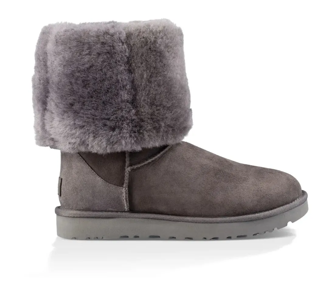Women’s UGG Classic Tall II – Timeless Comfort & Style